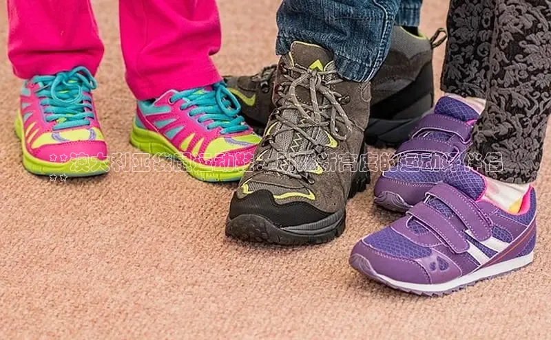 米兰体育全站轻美电器**澳大利亚袋鼠运动鞋：跳跃新高度的运动好伴侣
**