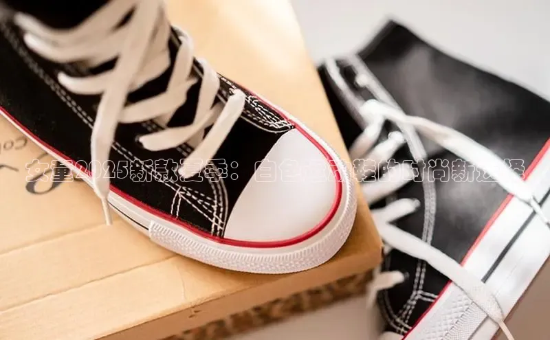 女童2025新款夏季：白色运动鞋的时尚新选择