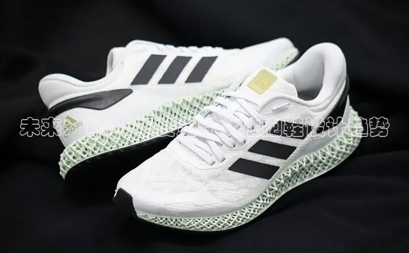 未来：2025年度全新女性跑鞋设计趋势