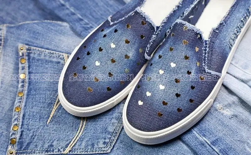 2025年春夏潮流：全新设计的女鞋系列，引领时尚与舒适的夏日运动风尚